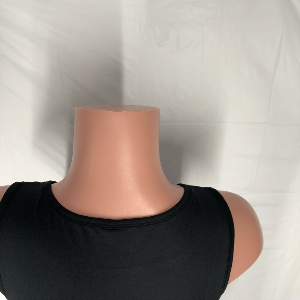 New Yogalicious Women's Black Sleeveless - Picture 9 of 14